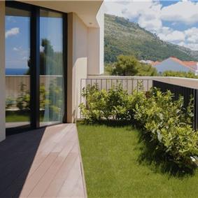 6 Bedroom Villa with Heated Infinity Pool and Sea Views in Dubrovnik, Sleeps 12